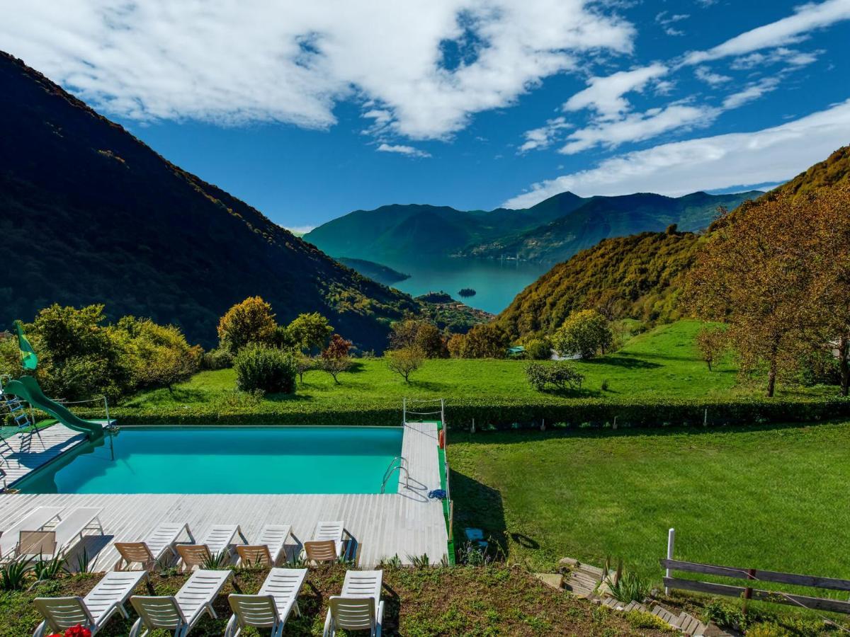 Beautiful Chalet With Swimming Pool In Lombardy Marone Exterior foto